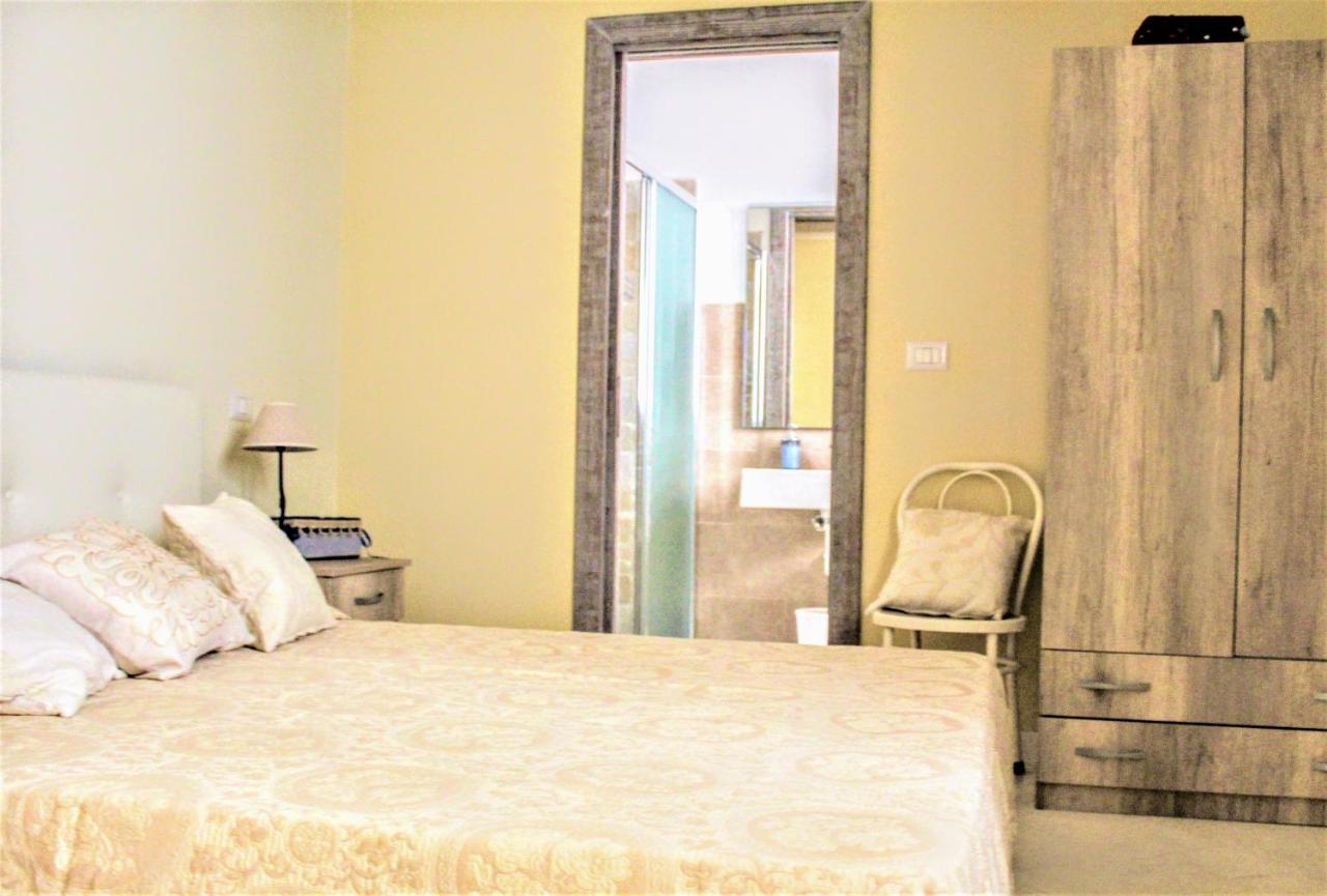 레체 Dimora Vico Dei Nohi B&B 외부 사진